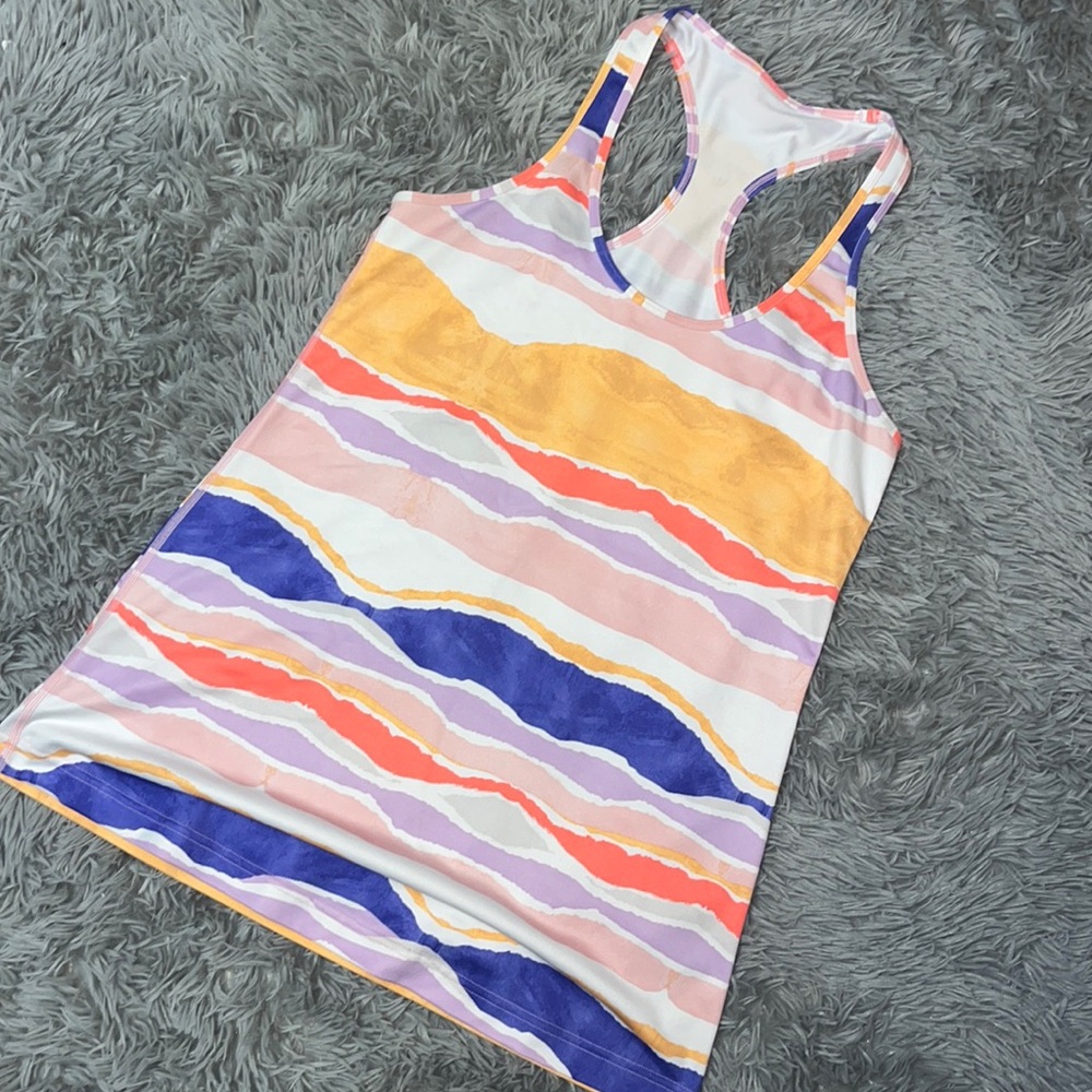 Lululemon tank
